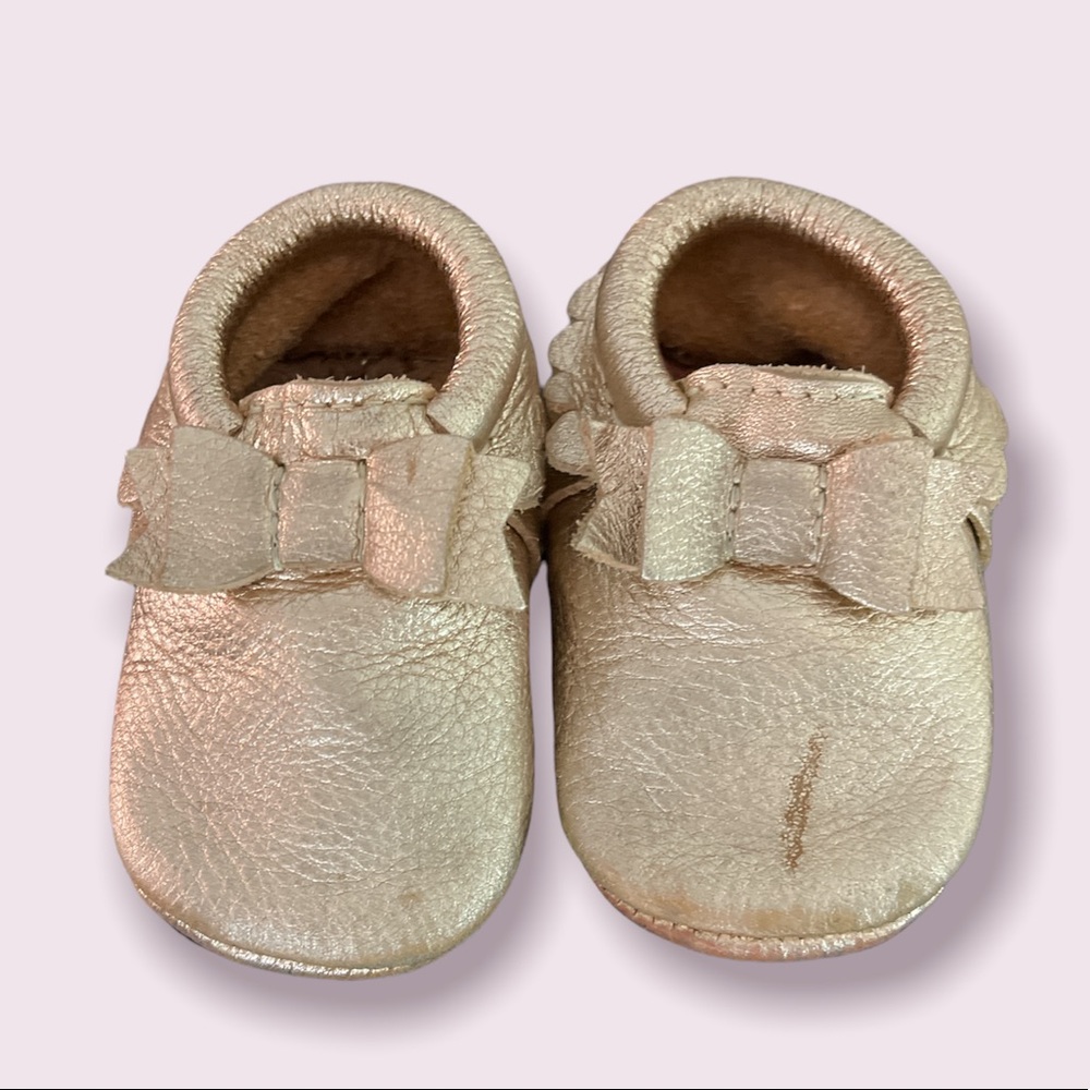 Freshly Picked Rose gold bow Mocs